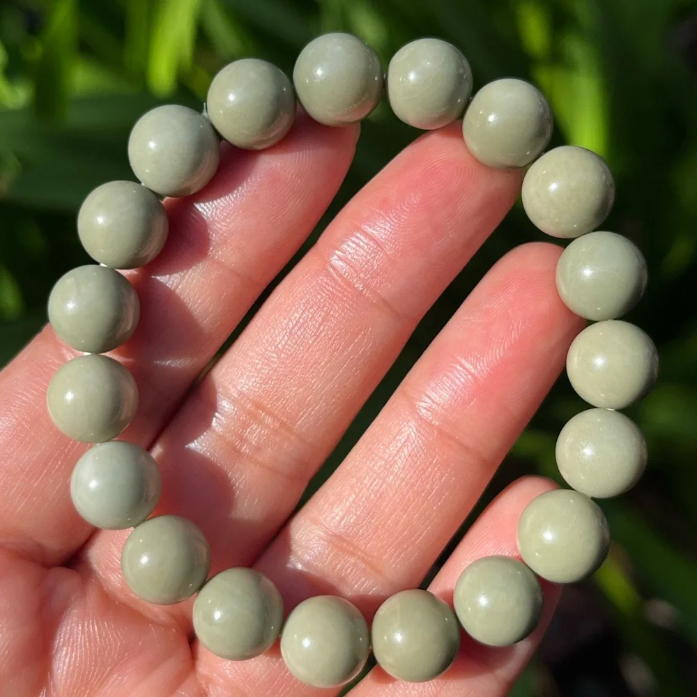 10mm stretchable‎ green Alashan agate bracelet